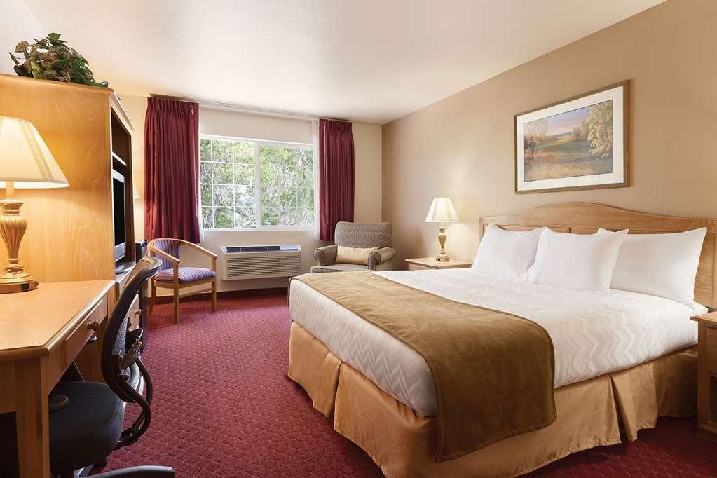 Comfort Inn & Suites Сузанвилл Номер фото